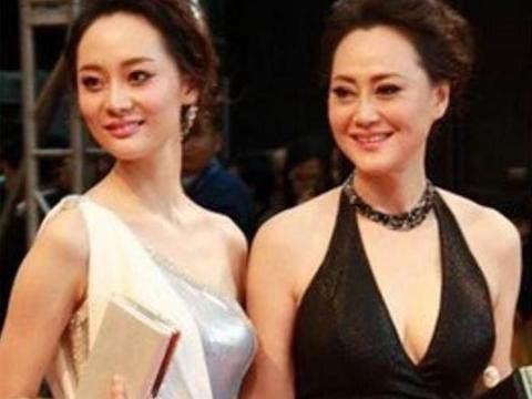 爸爸是老生演员，妈妈是才女，女儿却没名气，座驾玛莎拉蒂代步！