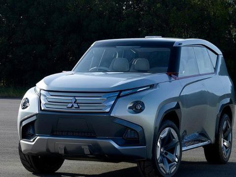 这位大神一来，普拉多都要退居二线，网友直呼，帅气