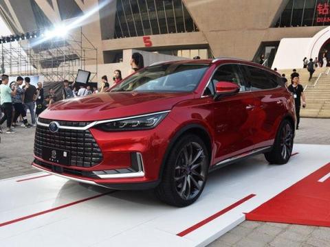 续航或超500km 比亚迪全新一代唐EV亮相