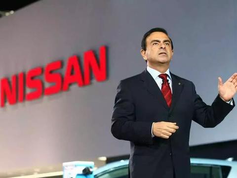 一年就卖2台的车，现在换上奔驰发动机想翻身？