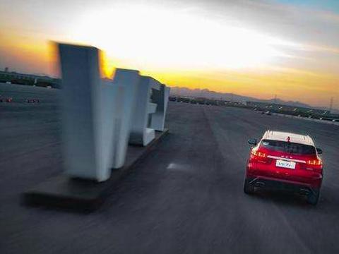 WEY怎么就过气了？长城销量几乎全线下滑