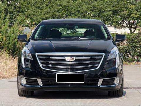 凯迪拉克终于站在金字塔上,宝马7系颤抖,迈巴赫惊慌