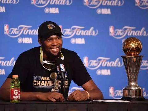 火箭队24年后再出常规赛MVP，