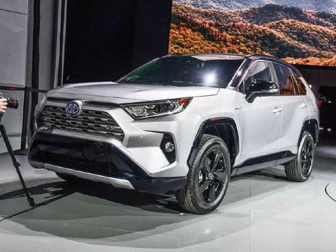 想不火都难！全新RAV4比途观硬气，配2.5+8AT仅17万谁还买CR-V