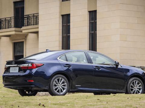 “雷克萨斯“有新的文章更新，请注意查收