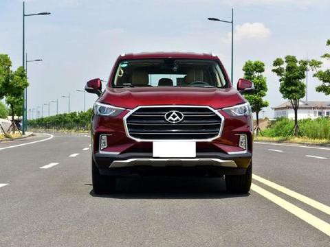 国产最霸气的MPV，车长超过5米，配1.9T引擎，仅售16万