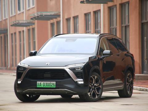 蔚来ES8长期测试 | 一键加电体验，聊聊新兴车企为什么重视服务