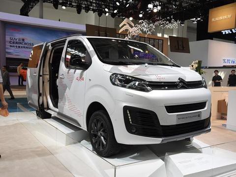 微信 雪铁龙牛了，新款“4驱MPV”能睡4人，看完你心动了吗？