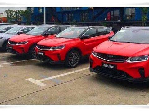 大批吉利缤越到店卸车, 内饰美得一塌糊涂,配沃尔沃发动机仅7万起