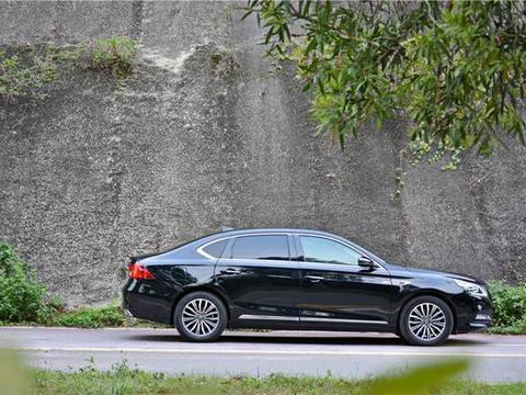 想知道“红旗“最近有什么新消息么，都在这里了