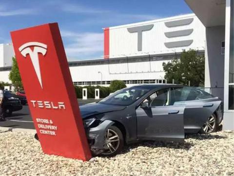 费用要比燃油车高，关于纯电动车的保险你们有了解过吗？