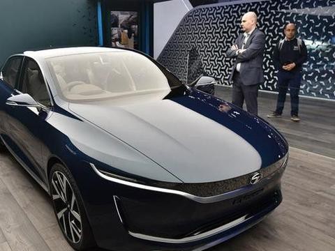 印度阿三神车要进中国，20万无框，配四电机，豪华堪比红旗H7