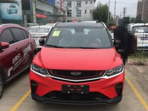 吉利缤越实车到店，三缸发动机配四个排气管，你猜几根能冒烟？