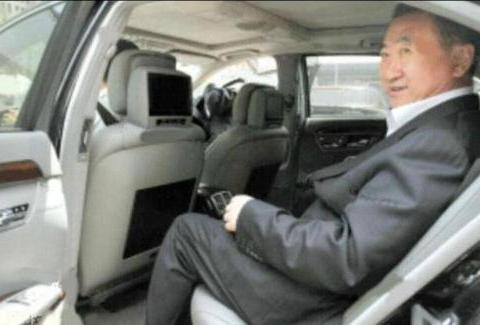 中国三大首富，老干妈座驾一出，横扫王健林和马云