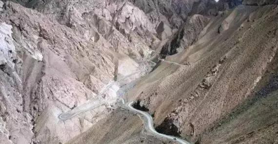 冬天自驾川藏线究竟是种什么体验！