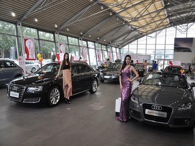 4S店买车“陷阱”，看似捡了小便宜，实则吃了大亏！你被忽悠过