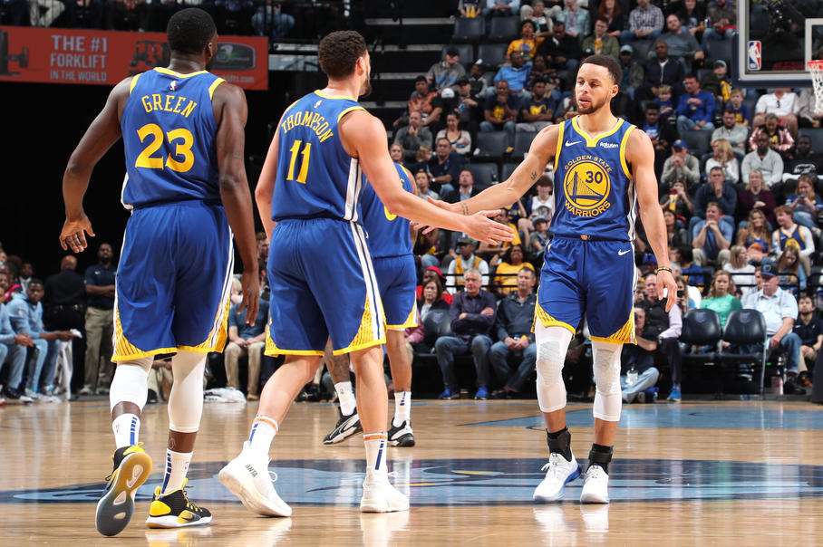 金州王朝再添重磅拼图 浓眉与库里汤普森组成无敌三巨头