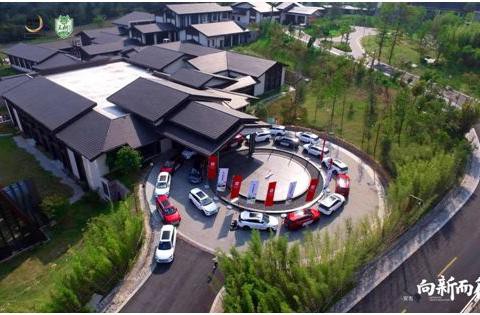 27.99万新一代唐DM到店交付中 9月1日前已订购可赠智能手环钥匙