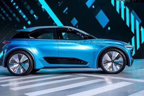 合众新能源全新概念车 Eureka 01 正式亮相