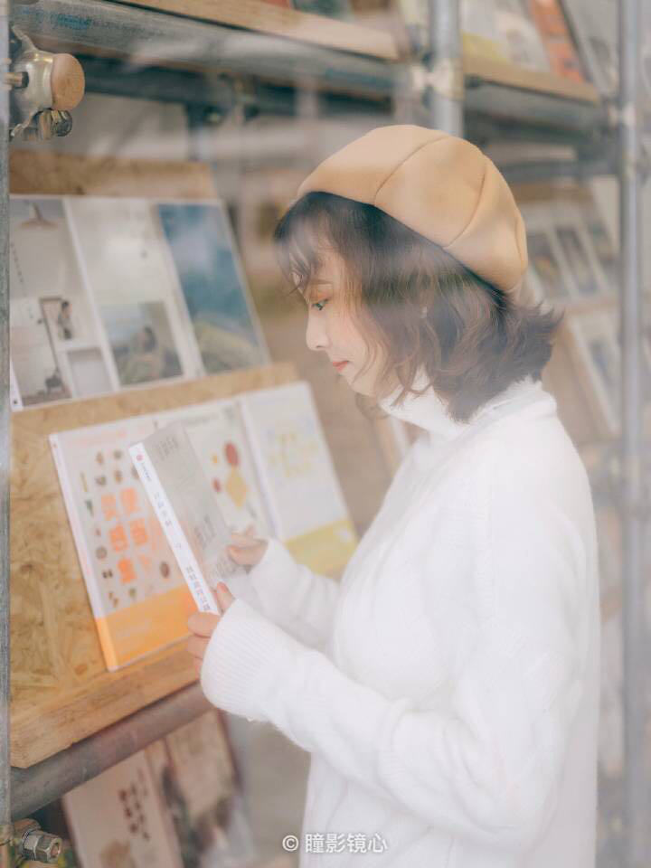 男生暗恋表现细节 如何判断男生喜欢自己