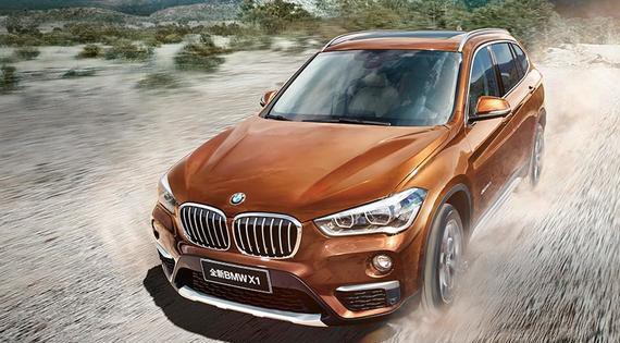 两款30万左右最受年轻人喜爱的豪车。