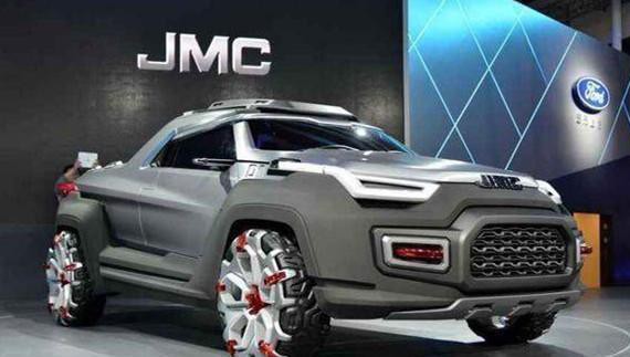 这辆车酷似SUV外观不输福特F系列