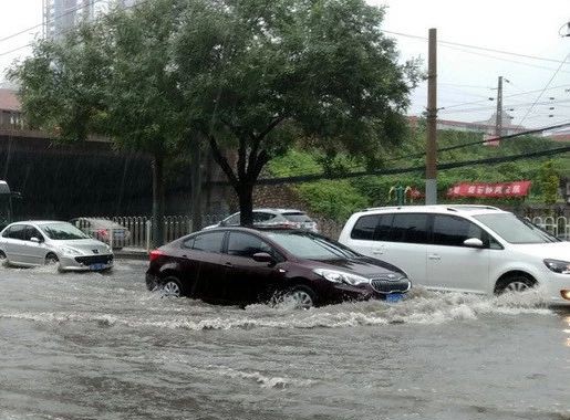 如果你在雨天进行这些错误操作，上了涉水险也不会赔你的
