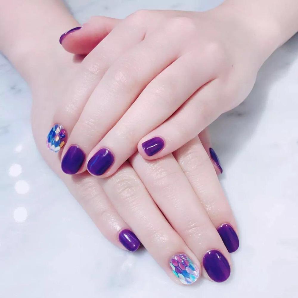 请查看2018年春夏美甲流行色指南