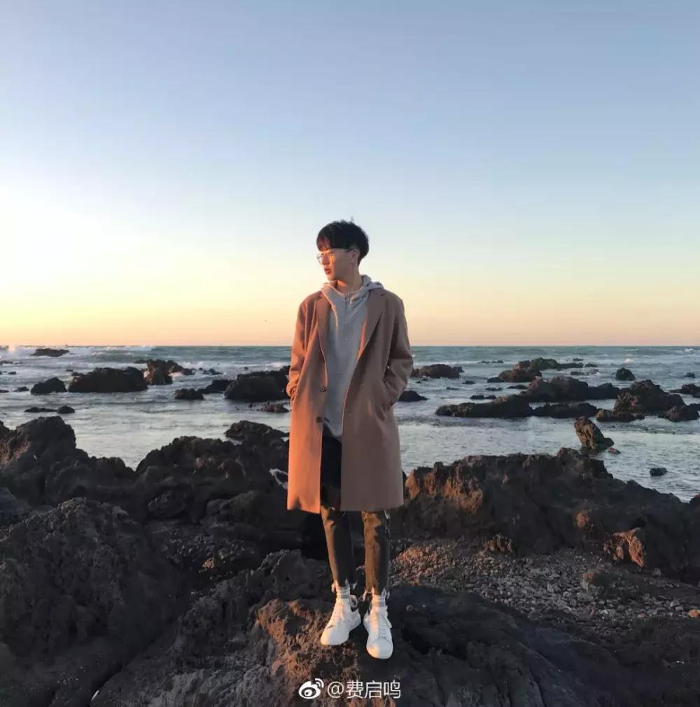 治愈男神费启鸣2018年的第一次直播