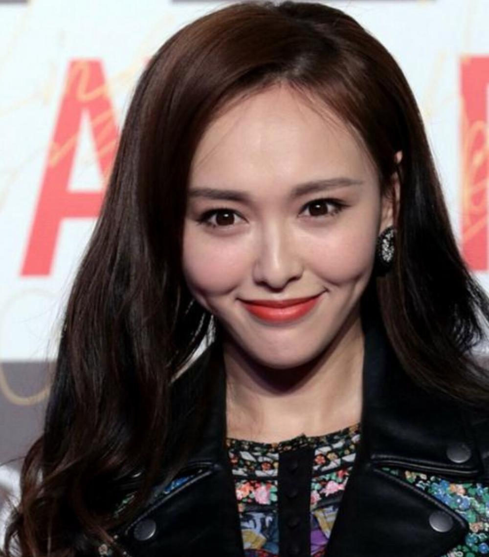 盘点: 拥有苹果肌的美女女星, 宋慧乔比郑爽还清纯