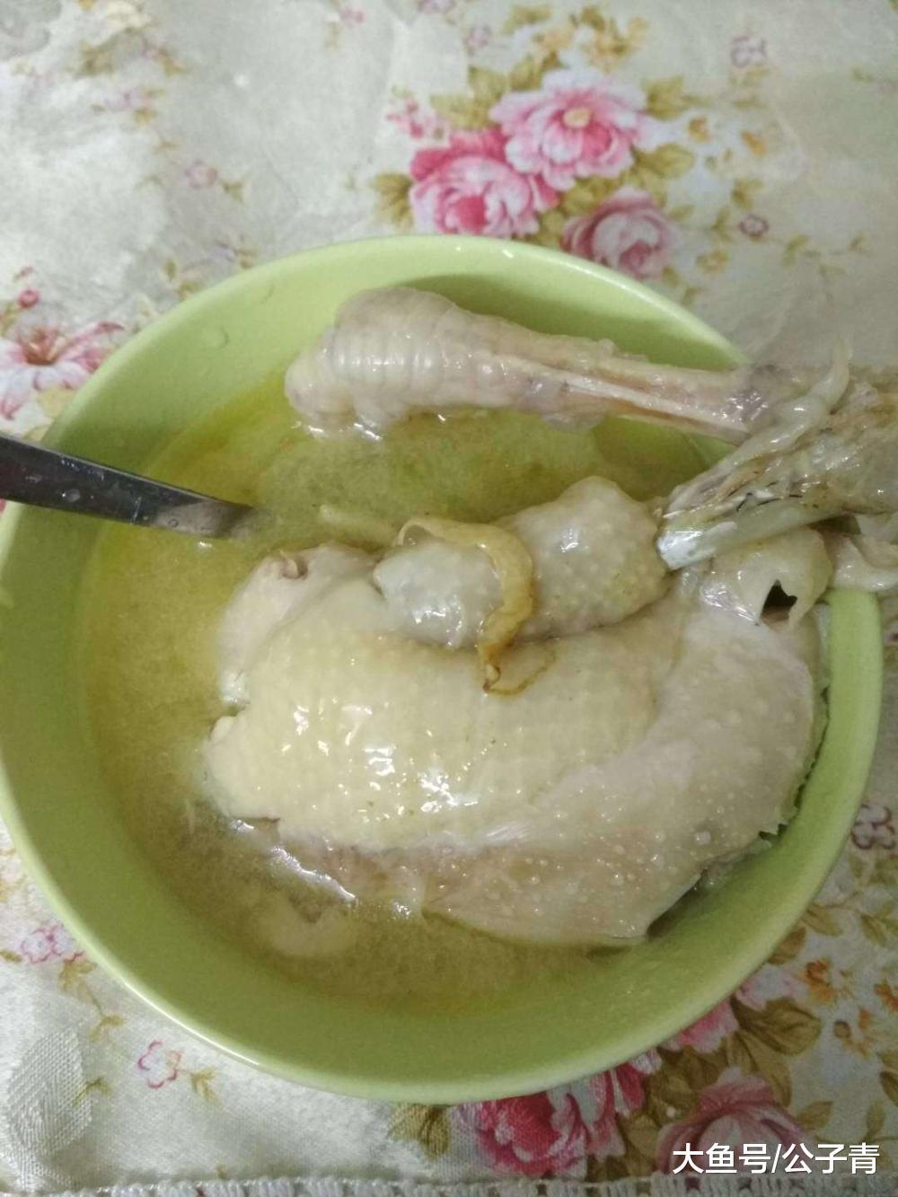 美食百问: 花胶炖鸡汤小窍门, 加入这几样简单配