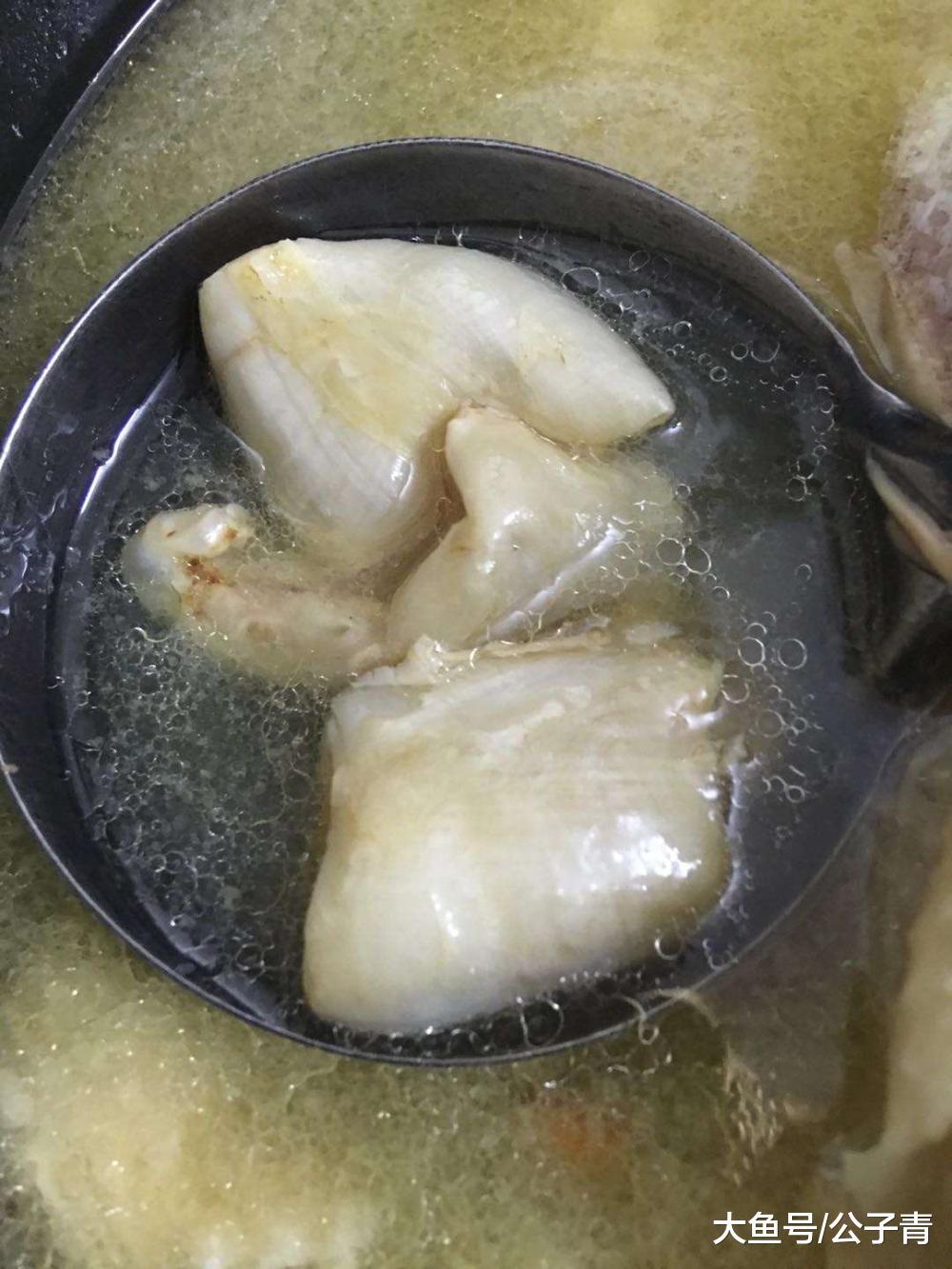 美食百问: 花胶炖鸡汤小窍门, 加入这几样简单配