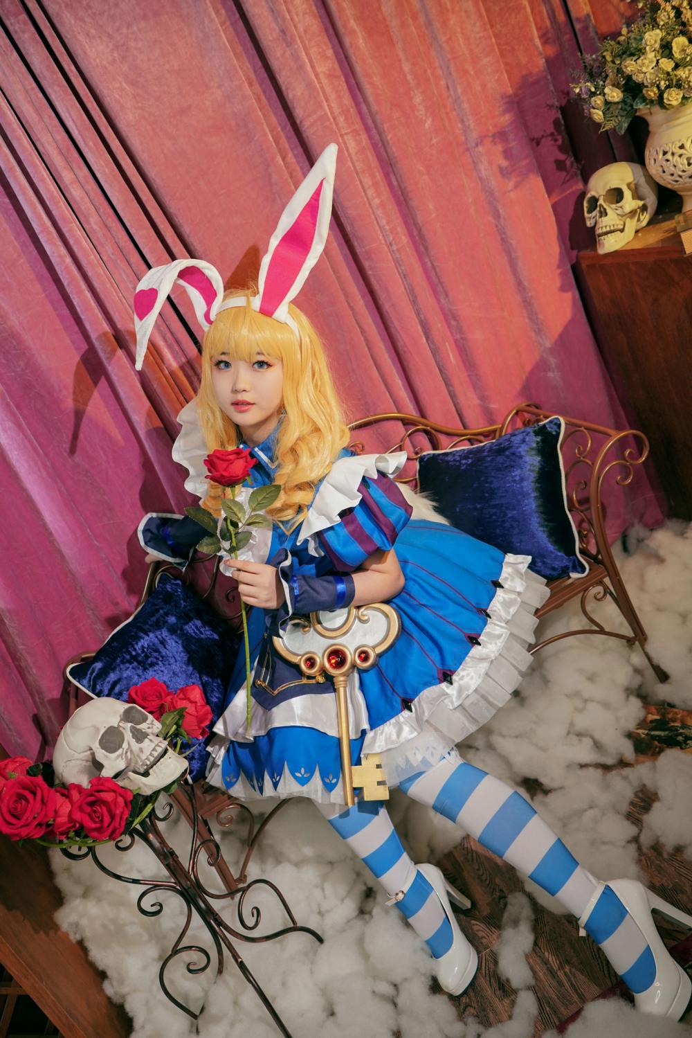 王者荣耀 妲己爱丽丝cosplay