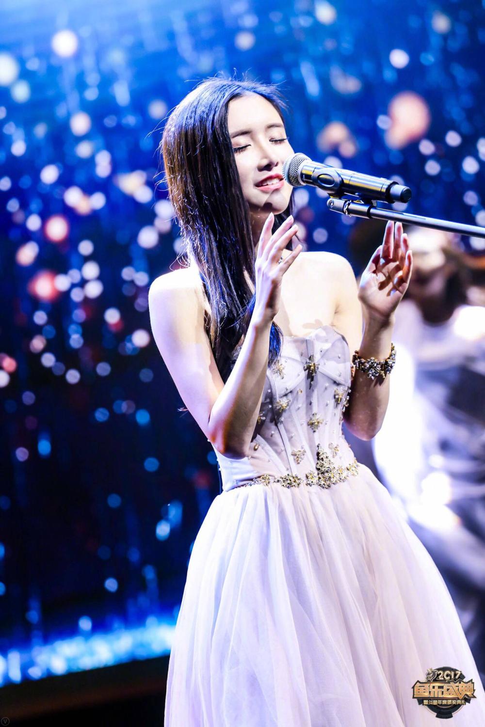 最美的童话镇--陈一发儿