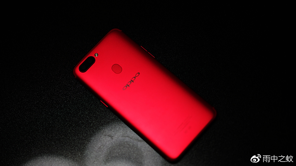 天生网红脸 看OPPO R11s红色星幕版有多妖娆
