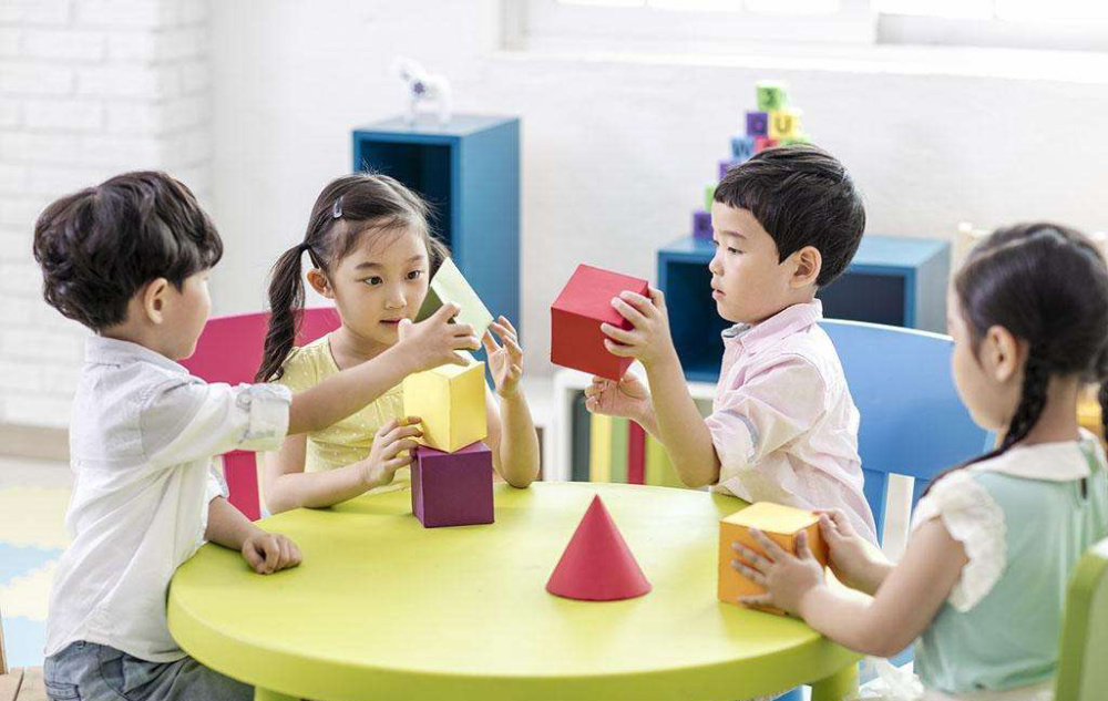 南京学前教育:鼓励在编和非在编教师实行同岗