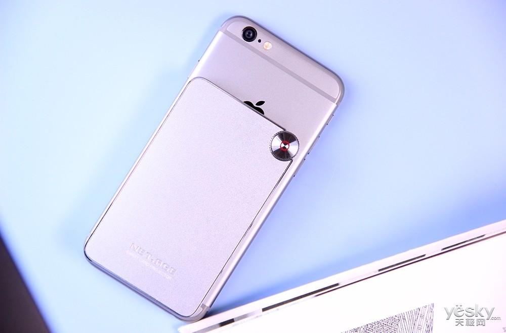 简约之行收放自如 网时代X1便携式投影的极致