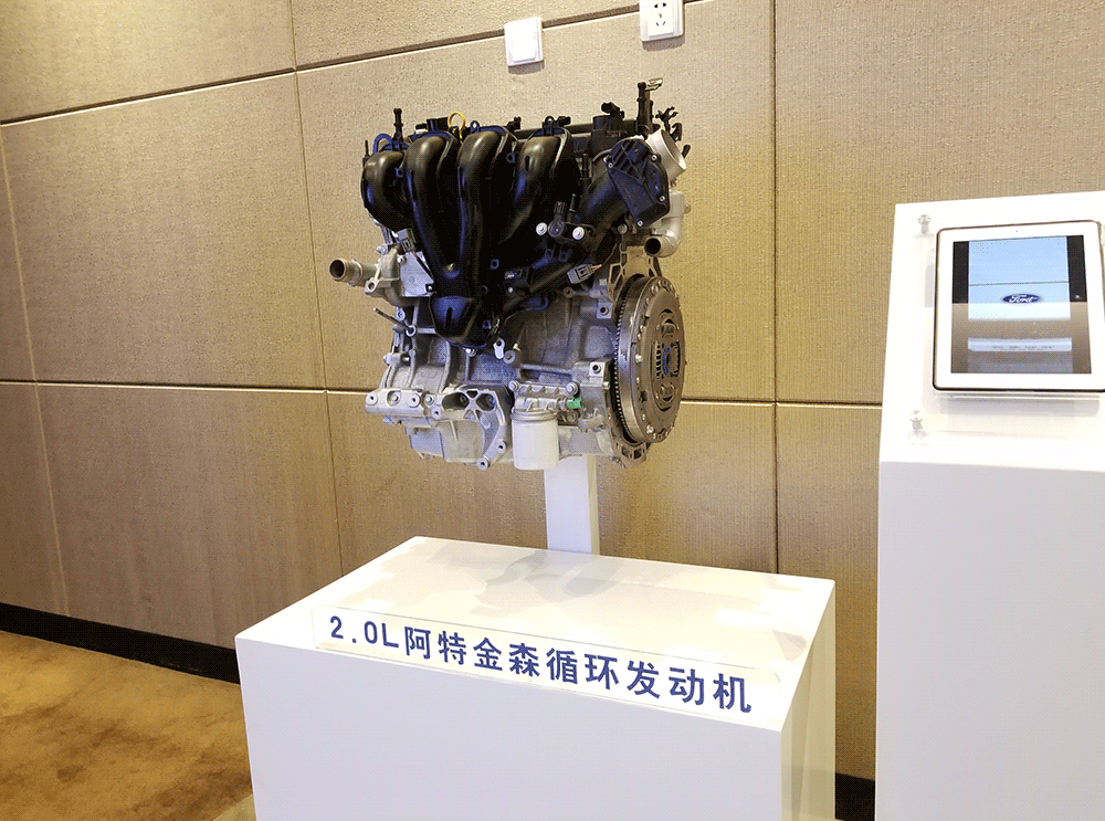 谁说美国车一定很耗油?这台美系B级车百公里仅要2升油!