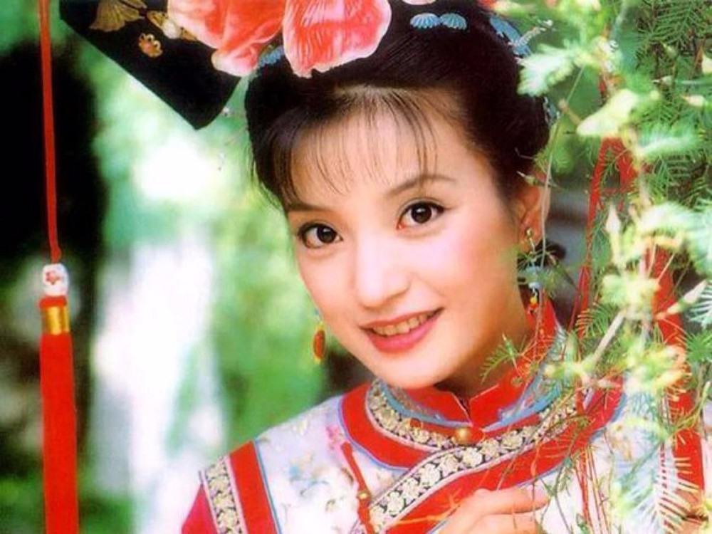 中国电视剧的传奇《还珠格格》是诞生的,灵感来自大胸老电视剧图片