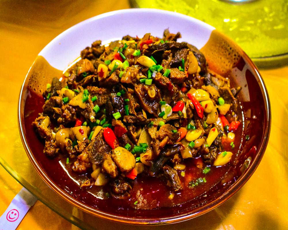 正文除此之外 盐边 县的箐河浑浆豆花 盐边 牛肉,坨坨鸡,豆