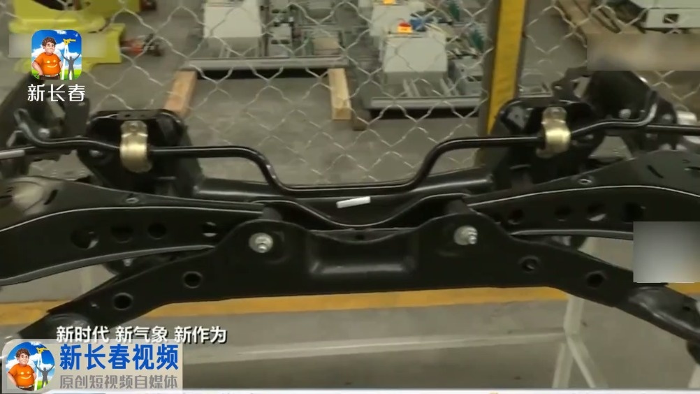 新长春：汽车零部件变“传统制造”为“智能制造” ​
