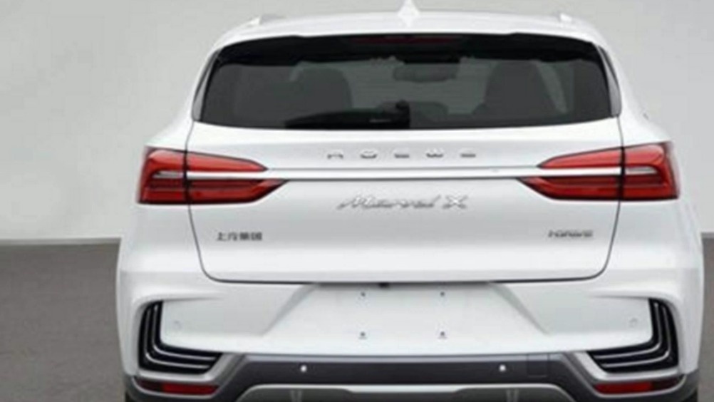 有望命名荣威RX7 荣威全新中型SUV路试  ​