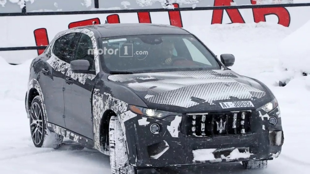 对标兰博基尼 玛莎拉蒂高性能版SUV路试  ​