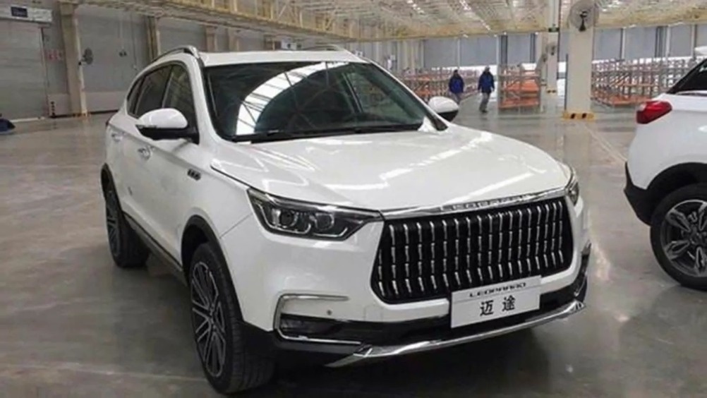 气质不输玛莎拉蒂 国产中型SUV工厂谍照  ​