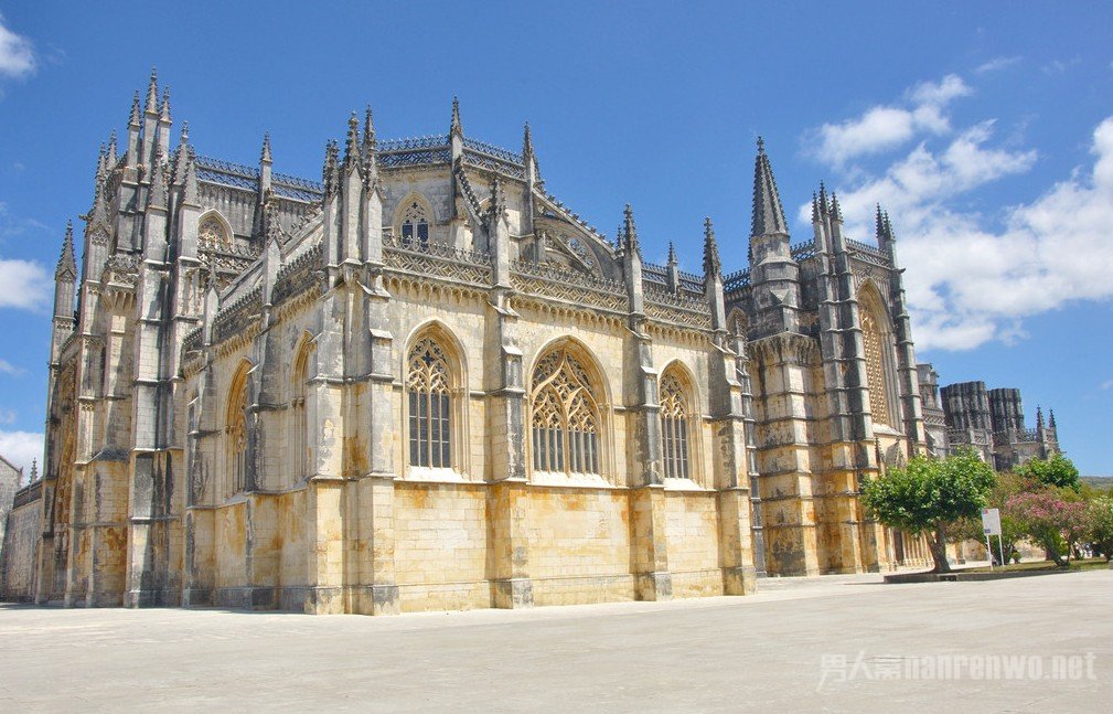 去哪个国家旅游便宜 这八个地方太梦幻