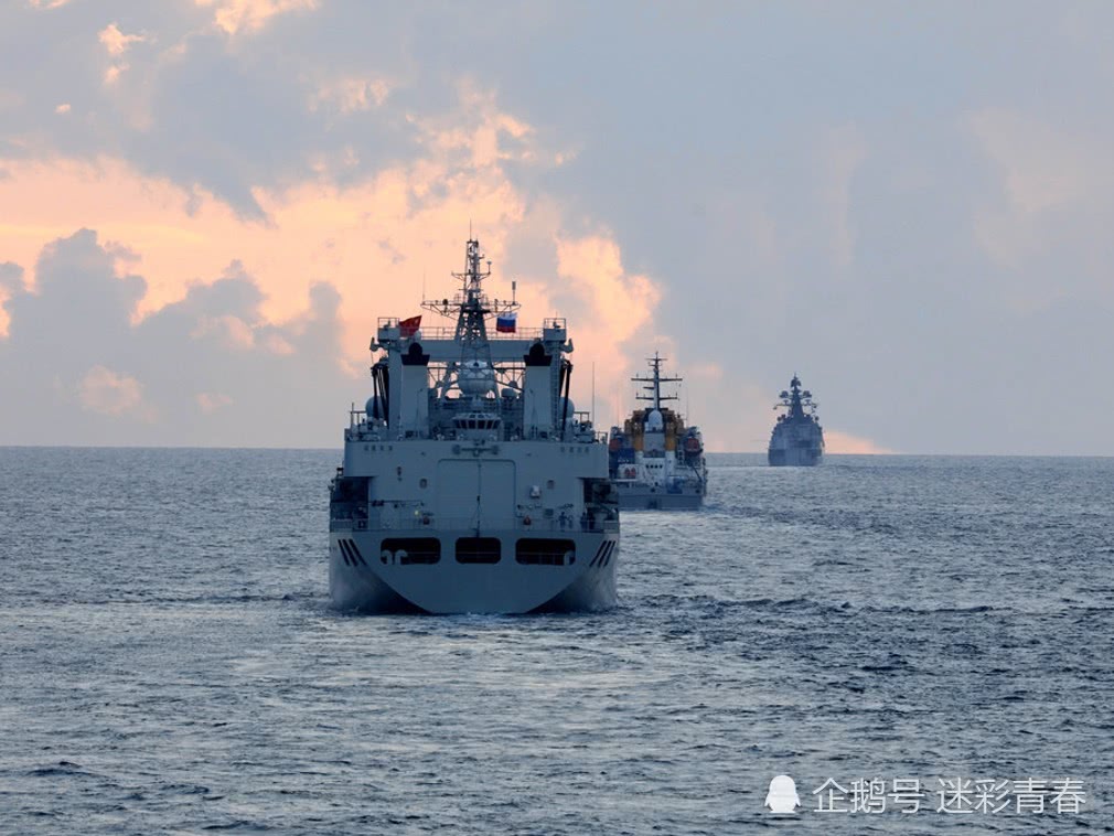 解放军054A级护卫舰549常州舰赴日本海巡航