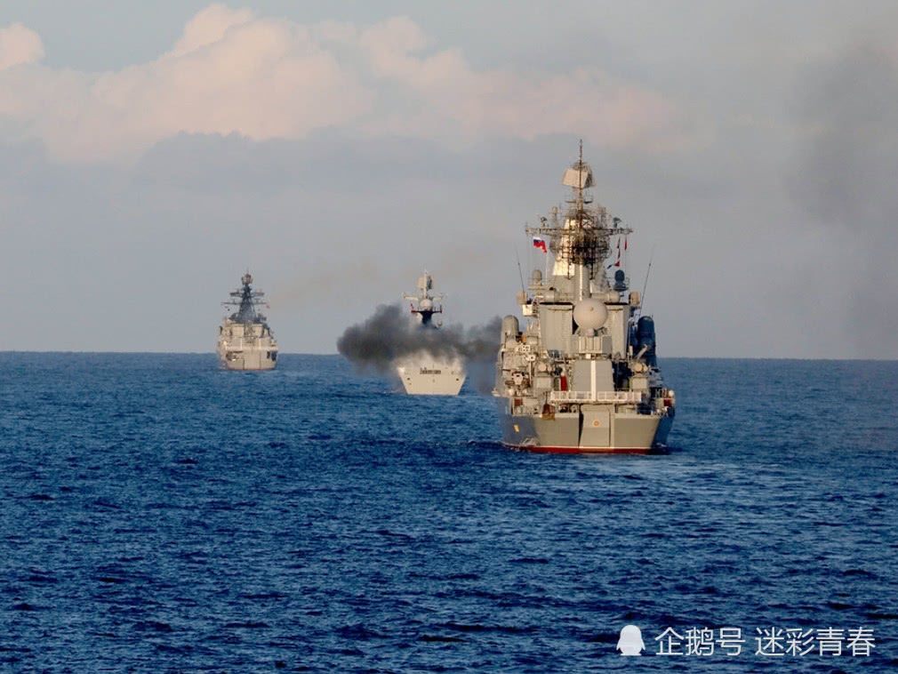 解放军054A级护卫舰549常州舰赴日本海巡航