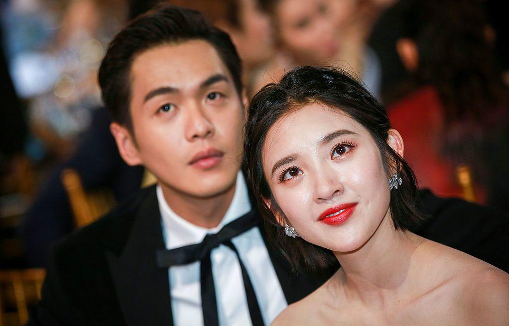 张若昀唐艺昕图片