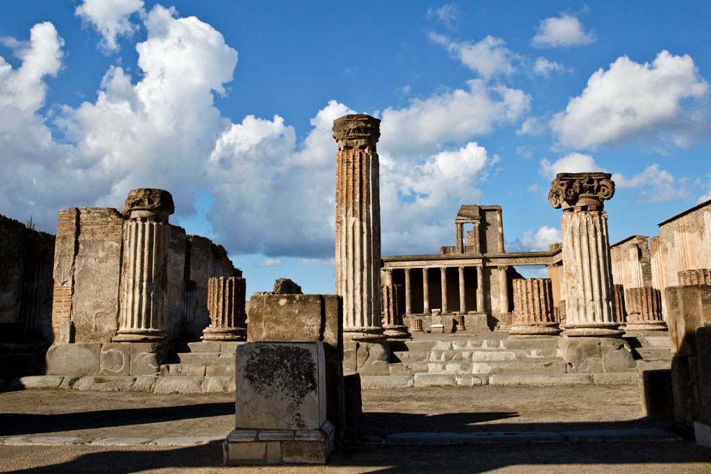 历史上撑死的国王们 ——从庞贝城壁画看罗马餐桌...