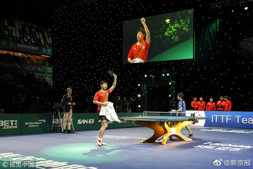  乒乓球世界杯激战正酣中国队双线告捷年轻小将逆袭夺冠热门成焦点